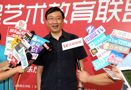 以科技之力，筑艺术传承之魂<br />：馗咝Ｔ冻桃帐踅逃似舳鞘皆猜淠